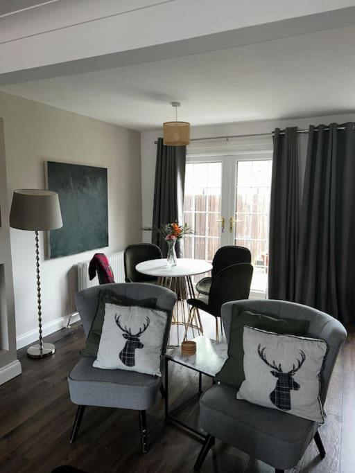 15 Min Drive To Airport 20 Min To Loch Lomond And City Center Old Kilpatrick Esterno foto