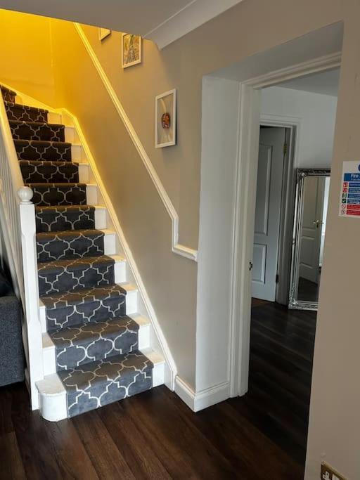 15 Min Drive To Airport 20 Min To Loch Lomond And City Center Old Kilpatrick Esterno foto