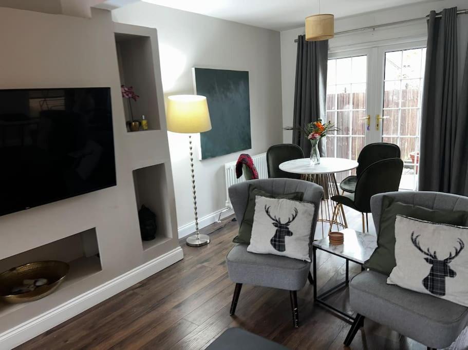 15 Min Drive To Airport 20 Min To Loch Lomond And City Center Old Kilpatrick Esterno foto
