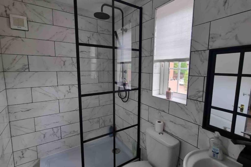 15 Min Drive To Airport 20 Min To Loch Lomond And City Center Old Kilpatrick Esterno foto